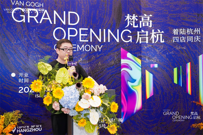 YUE02027-opq3189384552.jpg