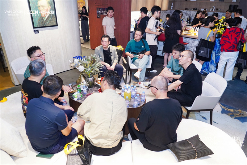 YUE02147-opq3189420050.jpg